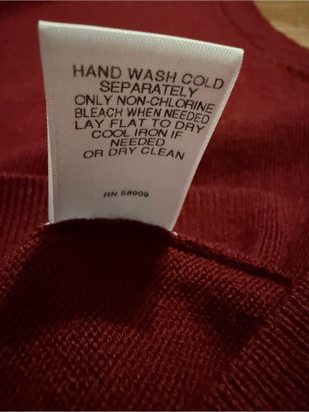 Men's‎ 100% Merino Wool V-Neck Sleeveless Sweater Vest - Deep Burgundy